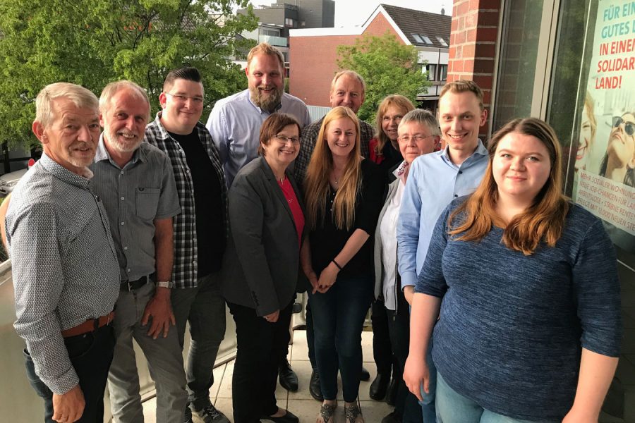 Bild auf dem Balkon der SPD-Geschäftsstelle in Cloppenburg