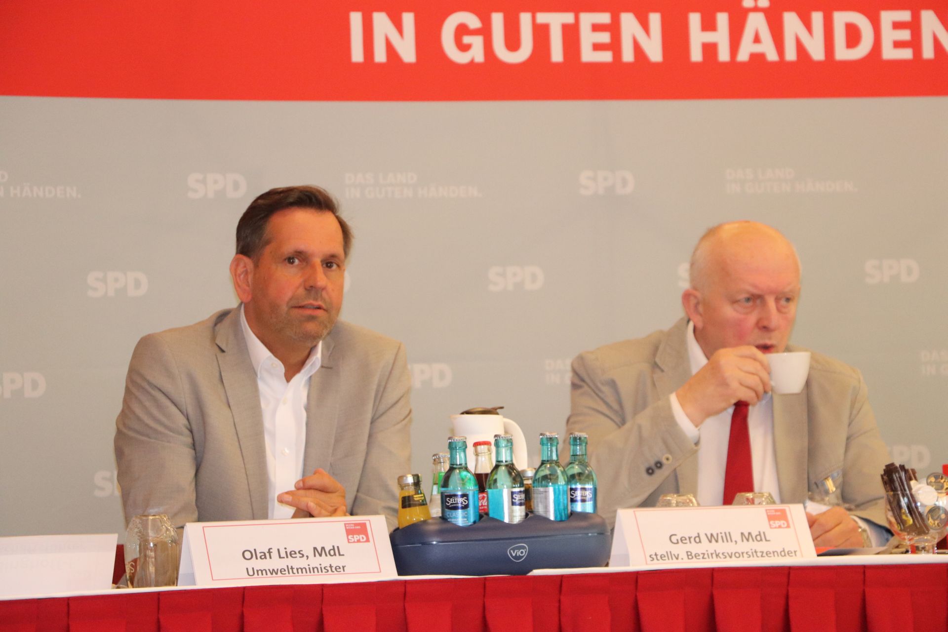 Minister Olaf Lies und Gerhard Will